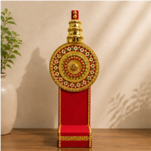 Red Regal Idol Stand